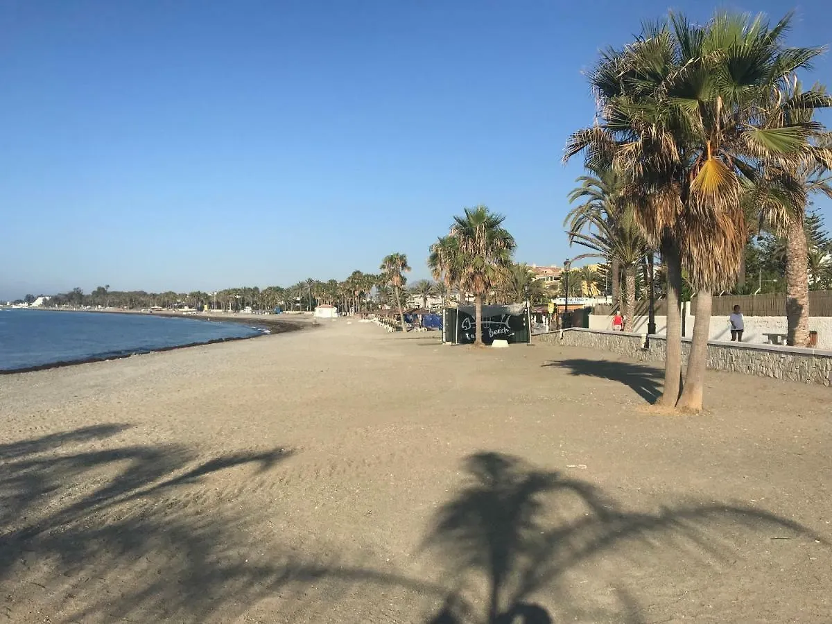 شقة ماربيا  في Exquisito Apartamento Cerca De Puerto. Banus 0*,  إسبانيا